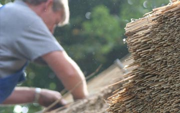 professional Hawstead Green thatchers